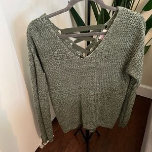 Olive Green-Sweatshirt